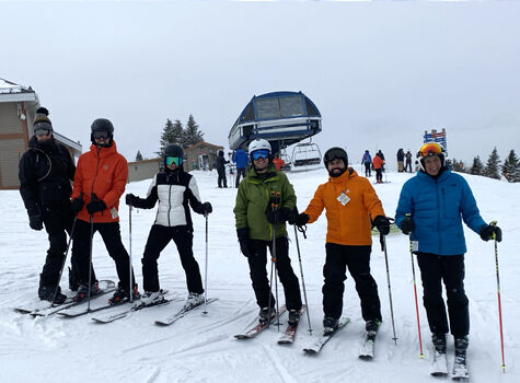The Strigo team is skiing at Mont-Tremblant.